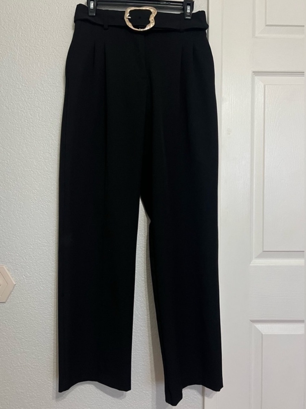 House of Harlow 1960 Black High-Waist Wide Leg Pants Gold Buckle Belt Size 4